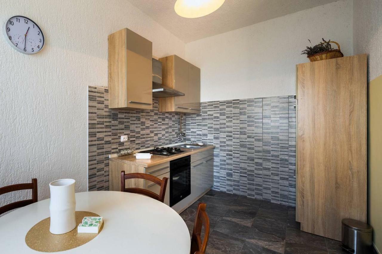 Cvita - Cozy Apartment With An Amazing View Lovran Luaran gambar